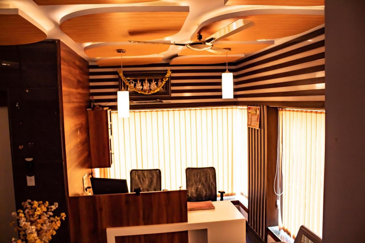 Hotel Royal Suites Bangalore Eksteriør billede