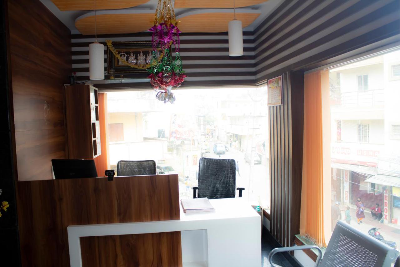 Hotel Royal Suites Bangalore Eksteriør billede