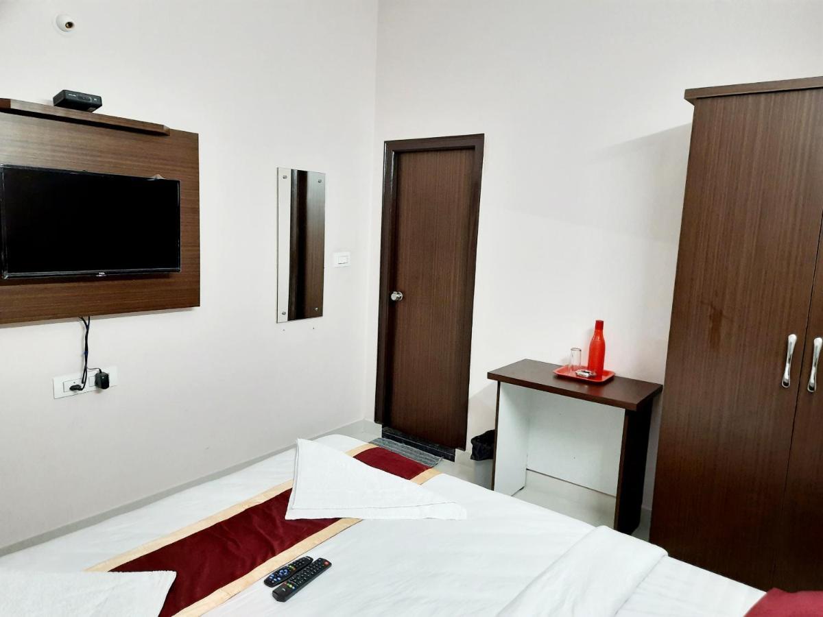 Hotel Royal Suites Bangalore Eksteriør billede